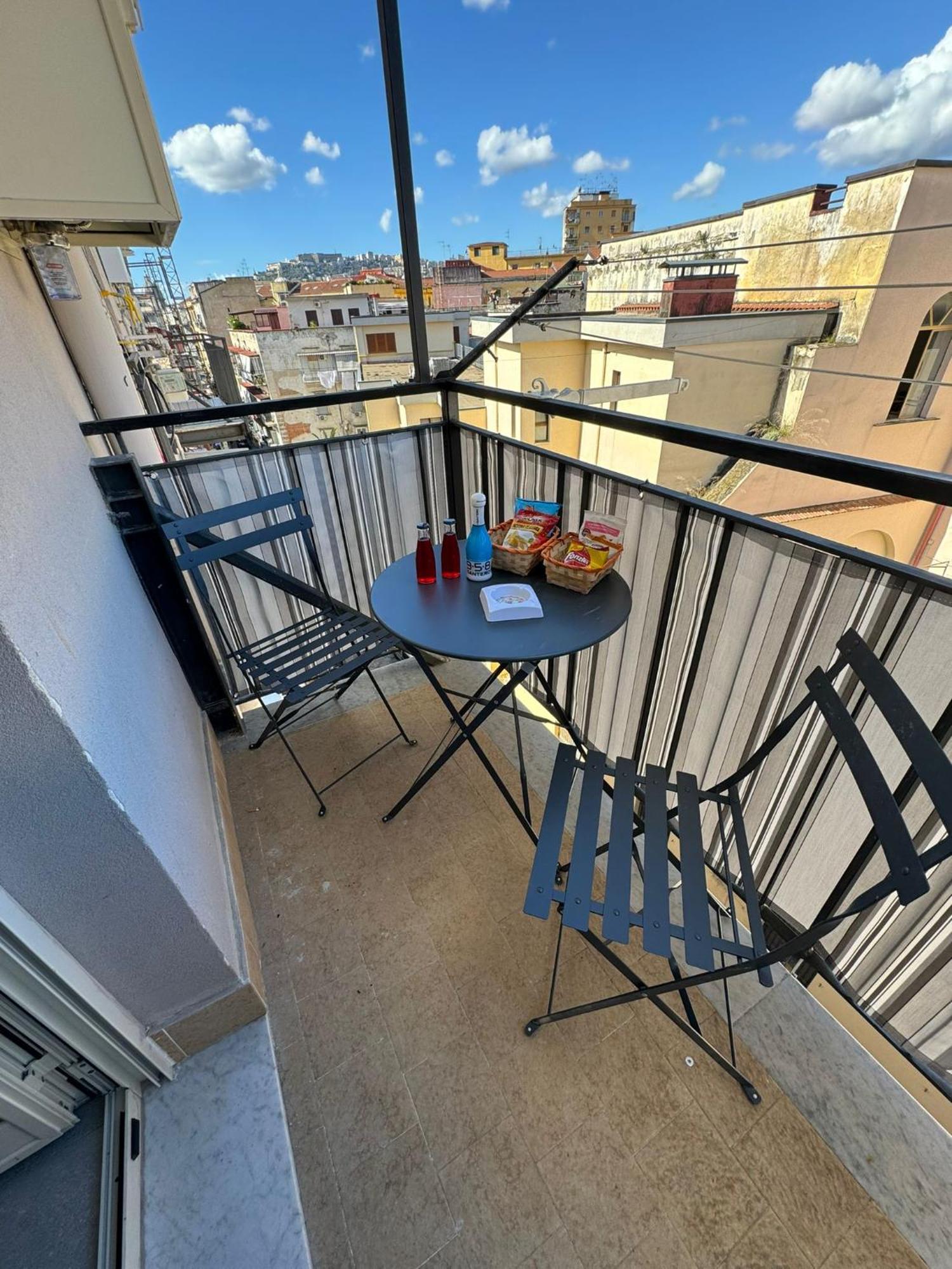 B&B Piccololucio2 Napoli Exterior foto